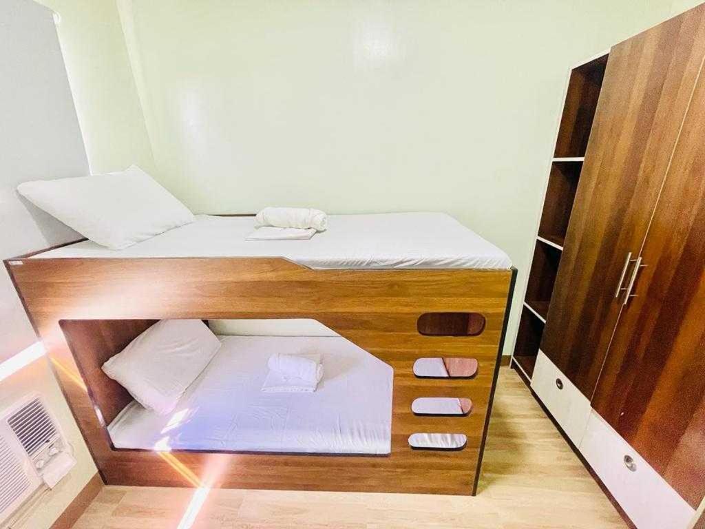 Oyo 1008 Armond Bed And Breakfast Lapu-Lapu City Exterior foto